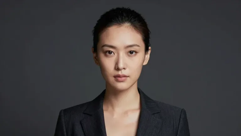Serious Businesswoman in Dark Blazer - People - AI generated image